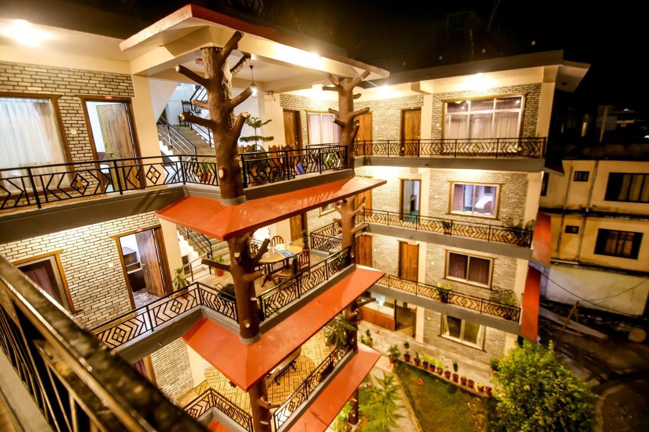 Pokhara Backpackers Hostel المظهر الخارجي الصورة