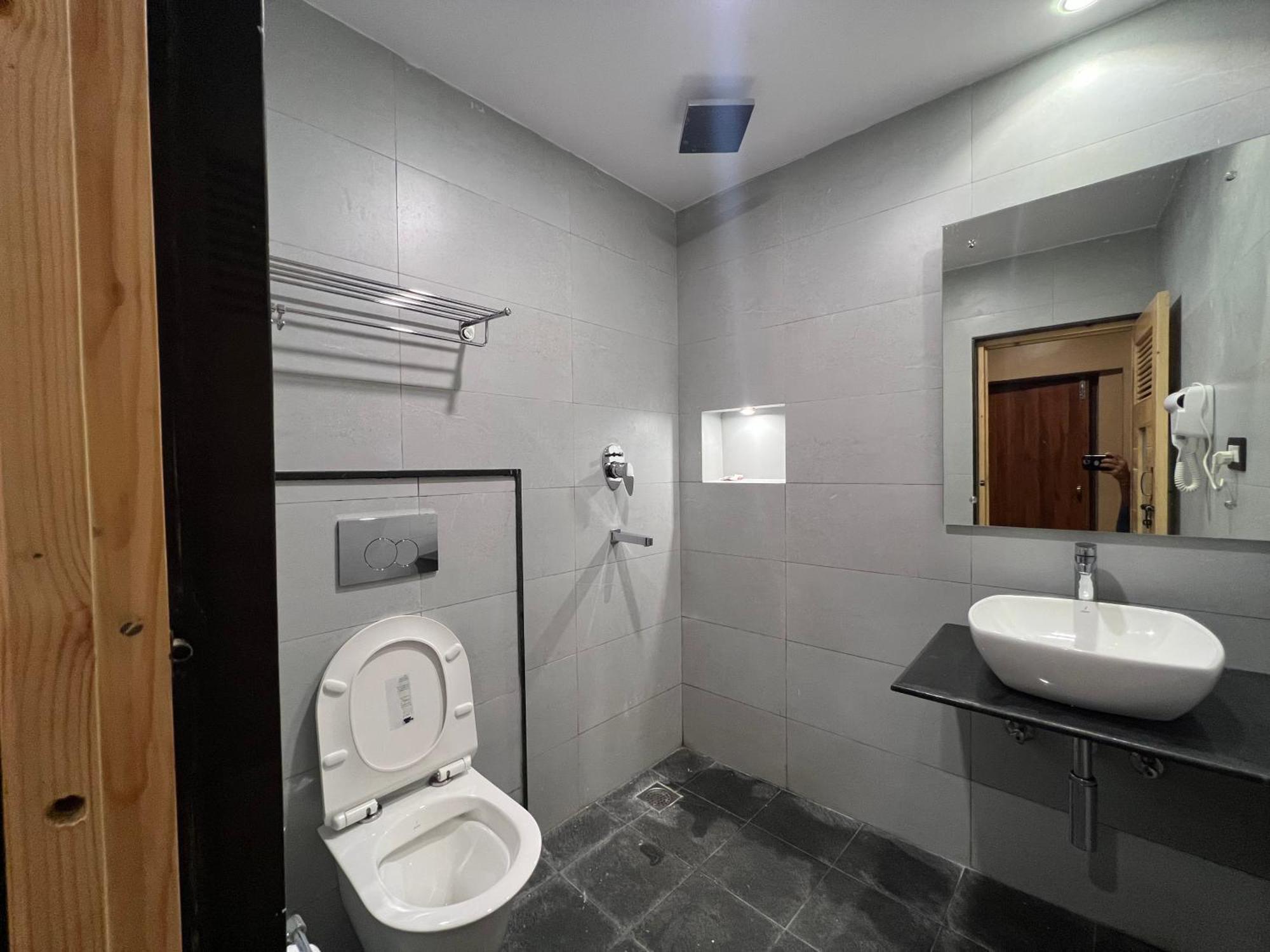 Pokhara Backpackers Hostel المظهر الخارجي الصورة